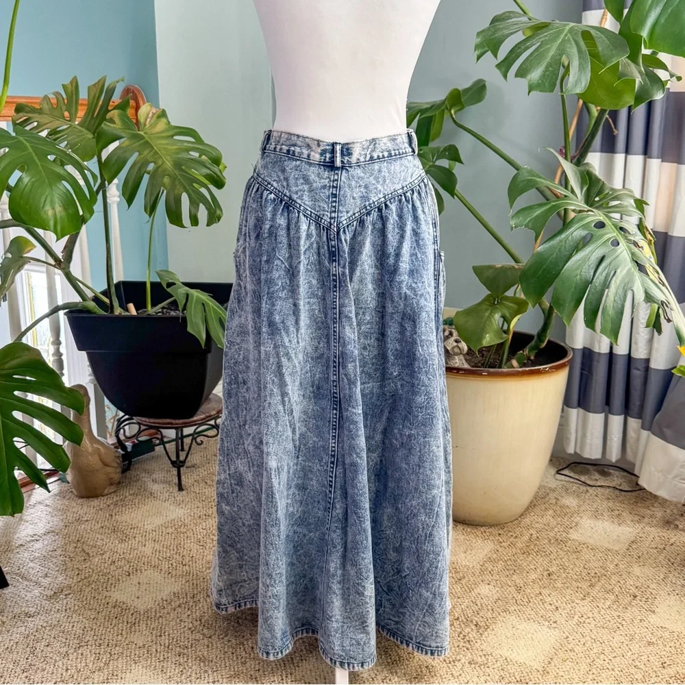 Jordache Denim Maxi Skirt - Picture 4 of 8